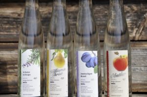 Kräuter Schnaps, Zwetschgen Brand